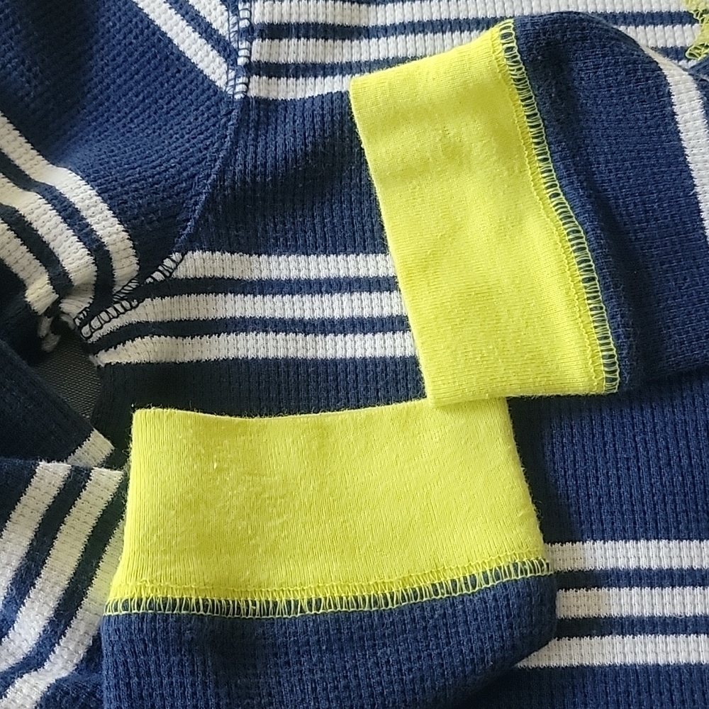 Crazy 8 - Lot of 2 Contrast Color Long Sleeve Pullovers - Picture 11 of 16